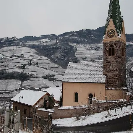 Weingut Messnerhof Apartment Bolzano